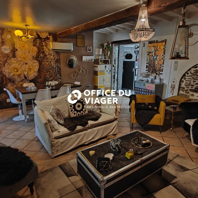Maison - 6 pièces - 194 m²