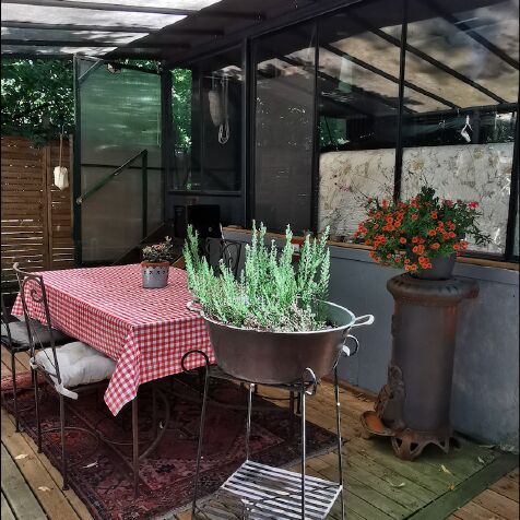 Île avec deux maisonnettes - 2 pièces - 60 m²