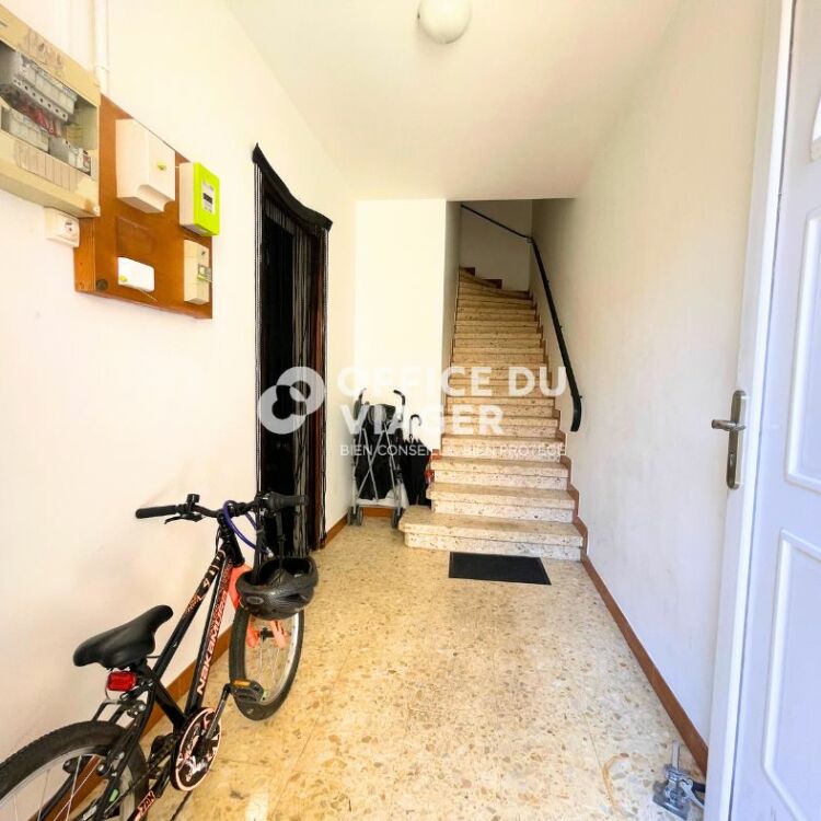 Maison divisée en 2 appartements - 153 m²