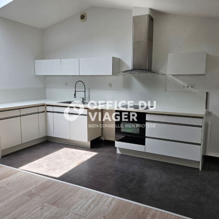 Appartement - 3 pièces - 85 m²