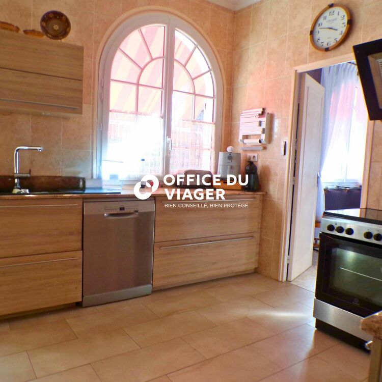Maison - 4 pièces - 231,10 m²