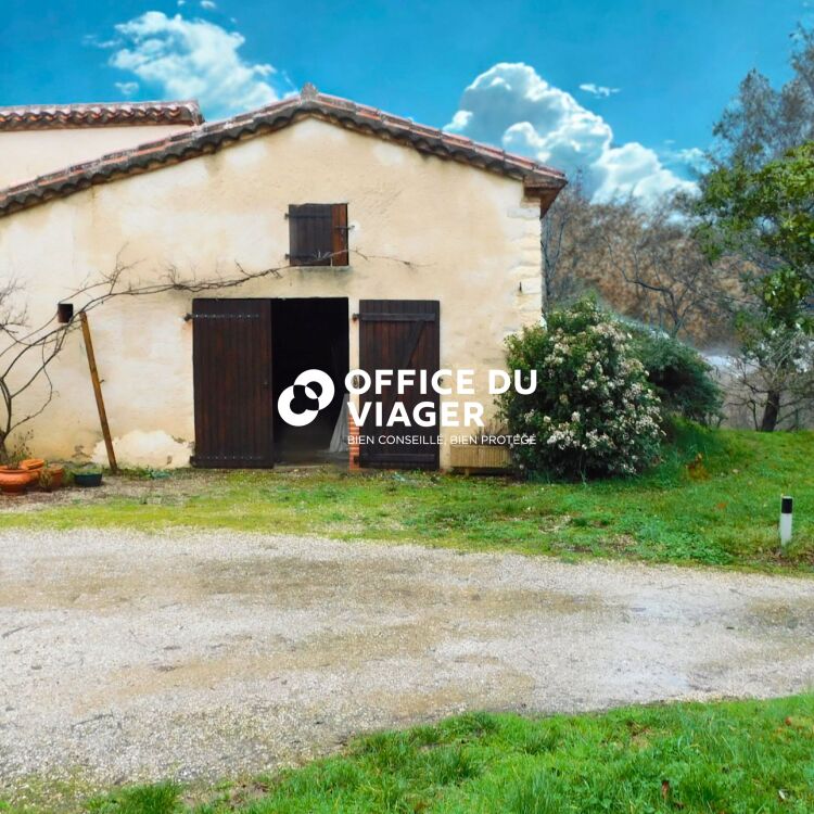 Maison - 6 pièces - 196,03 m²