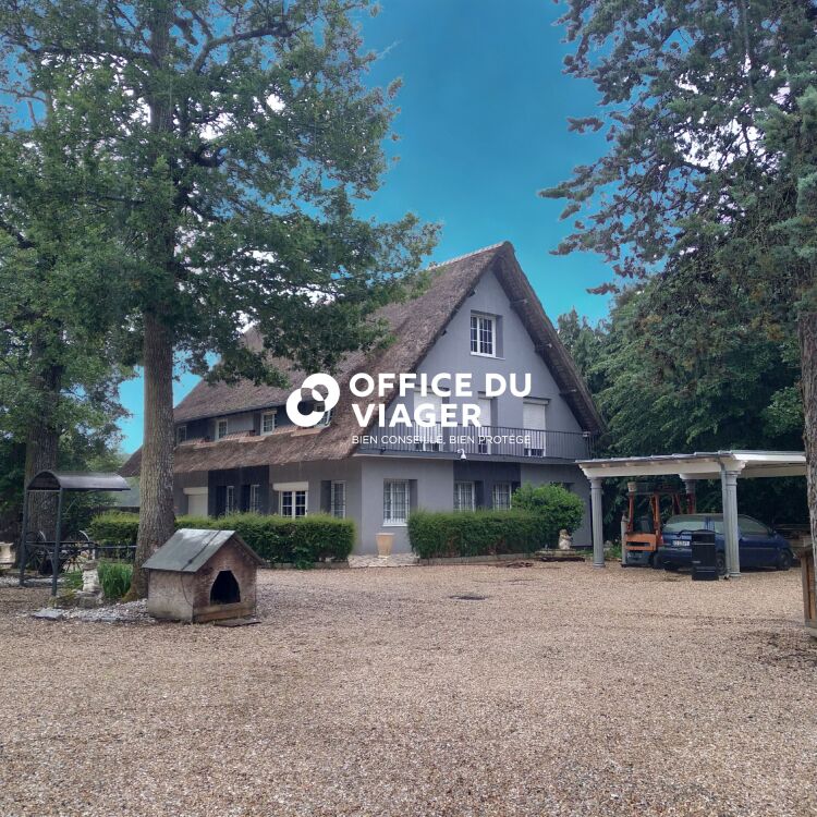 Maison - 12 pièces - 470 m²