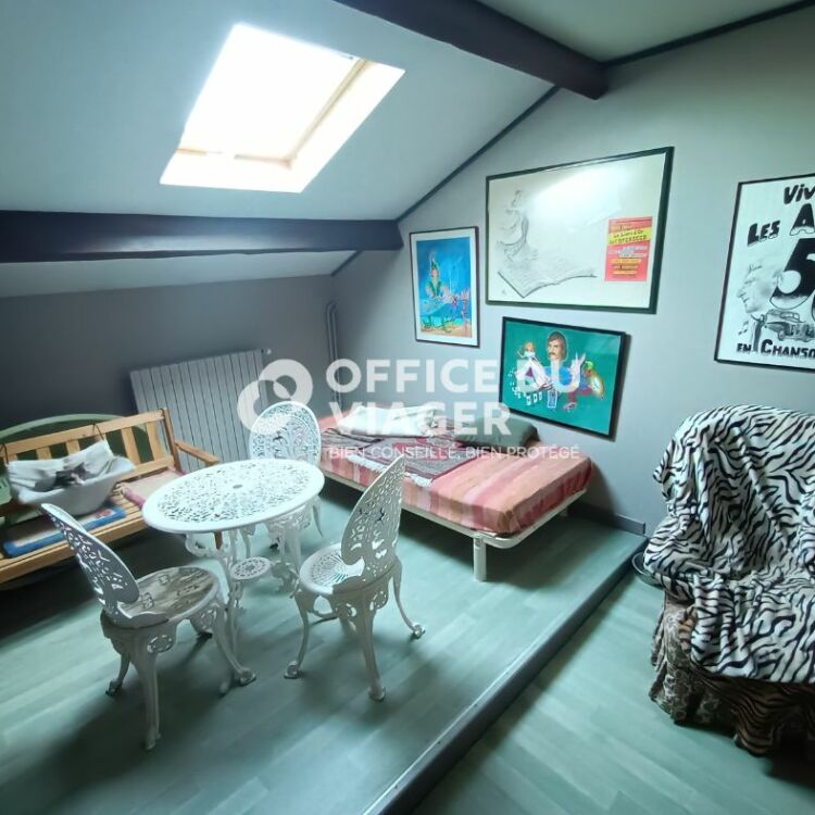 Maison - 4 pièces - 199 m²
