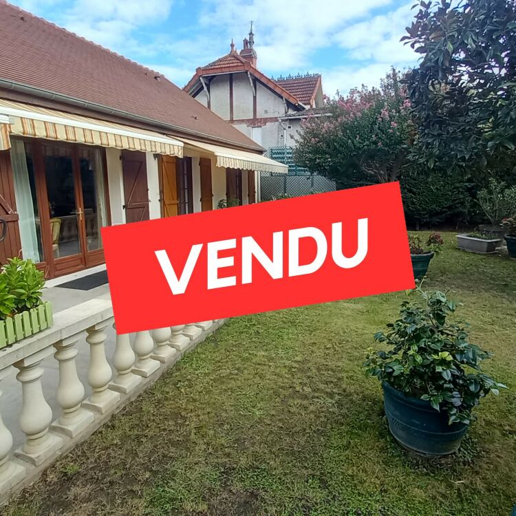 Maison - 5 pièces - 102,86 m²