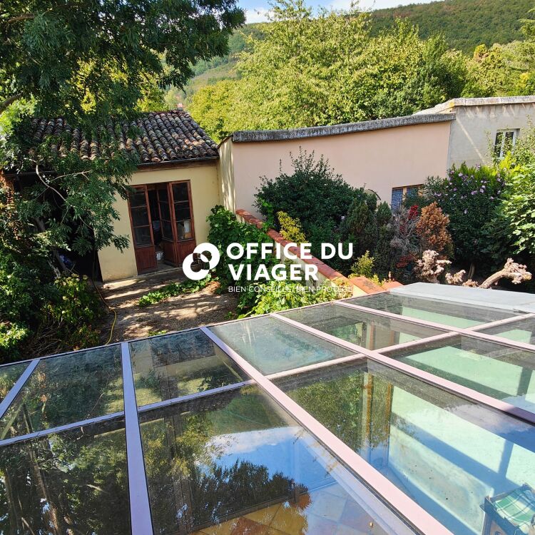 Maison - 6 pièces - 185 m²