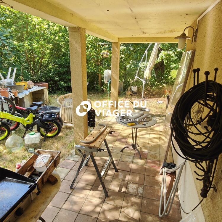 Maison - 9 pièces - 225 m²