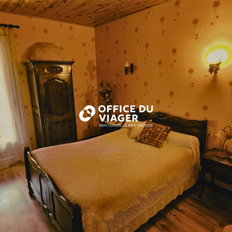 Maison - 7 pièces - 158 m²