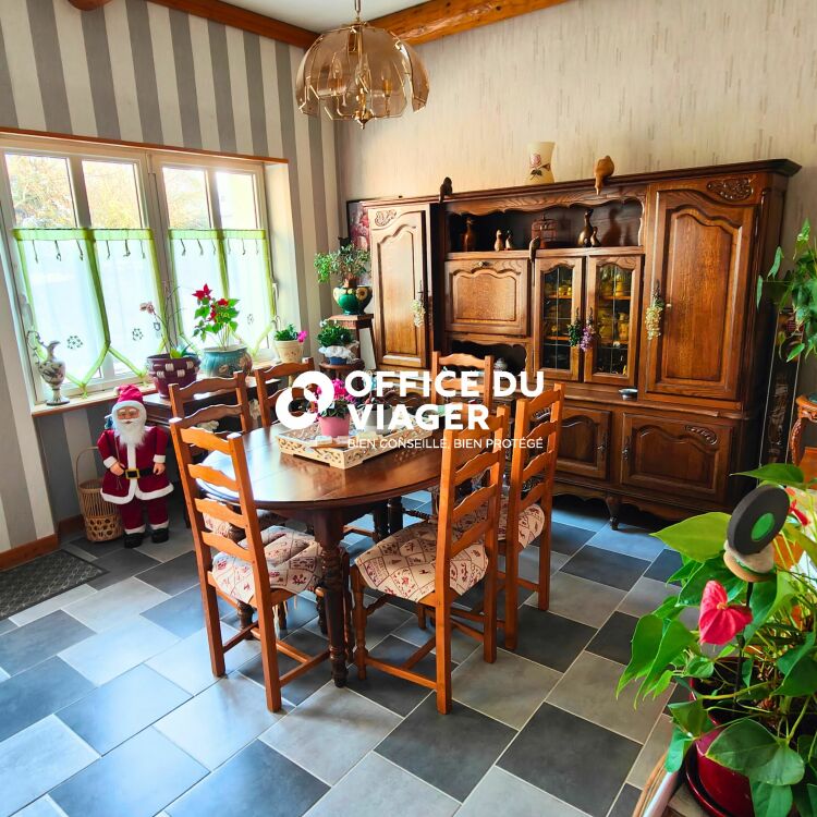 Maison - 6 pièces - 164,61 m²