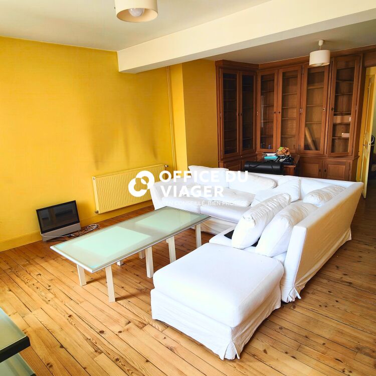 Maison - 6 pièces - 185 m²