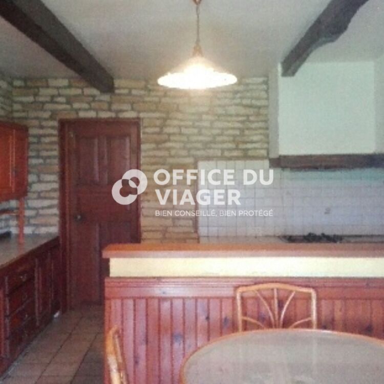 Maison - 8 pièces - 199 m²