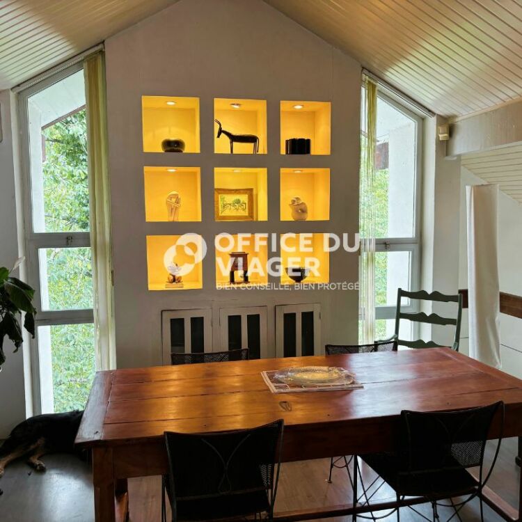 Maison - 5 pièces - 161 m²