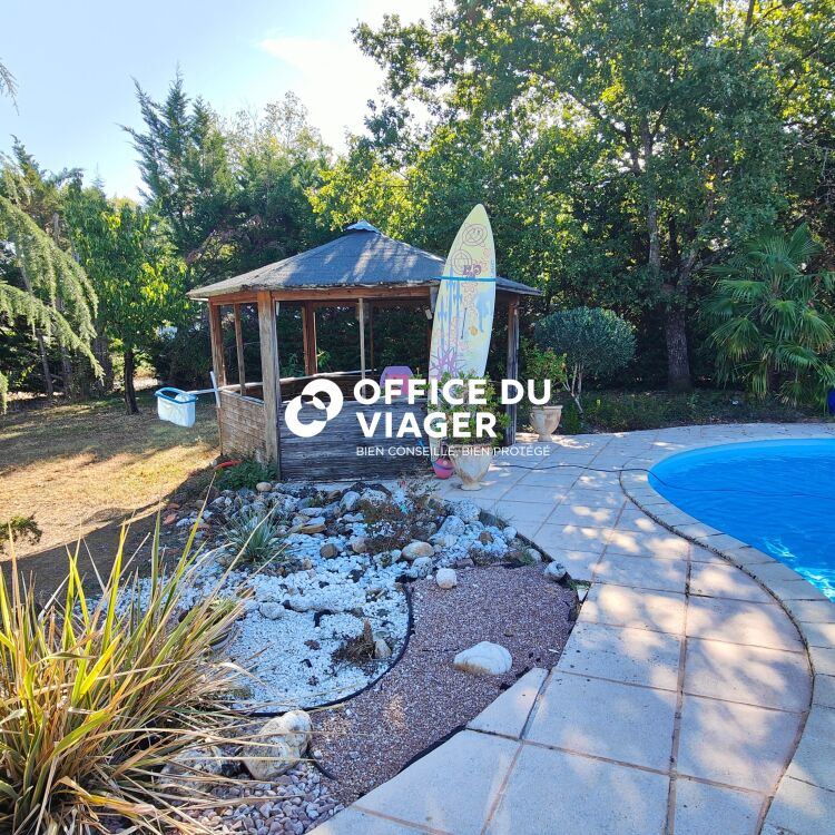 Maison - 5 pièces - 192 m²