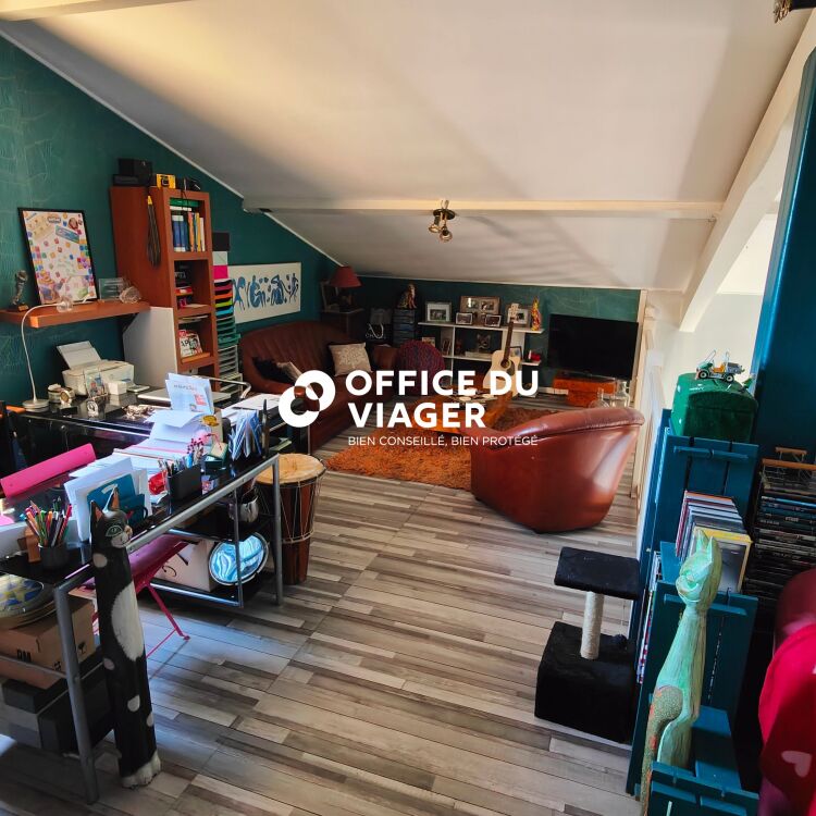 Maison - 5 pièces - 192 m²