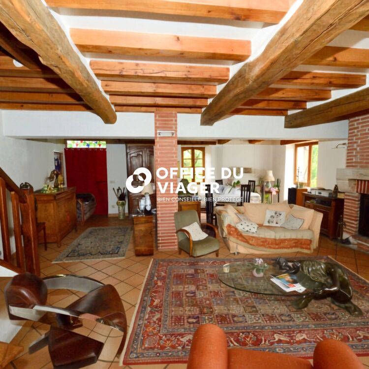 Maison - 6 pièces - 196,03 m²