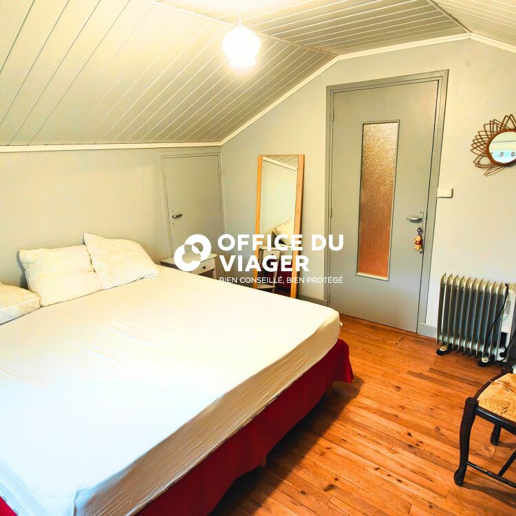 Maison - 6 pièces - 142,21 m²