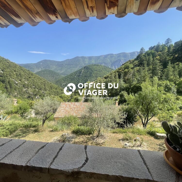 Maison - 5 pièces - 169 m²