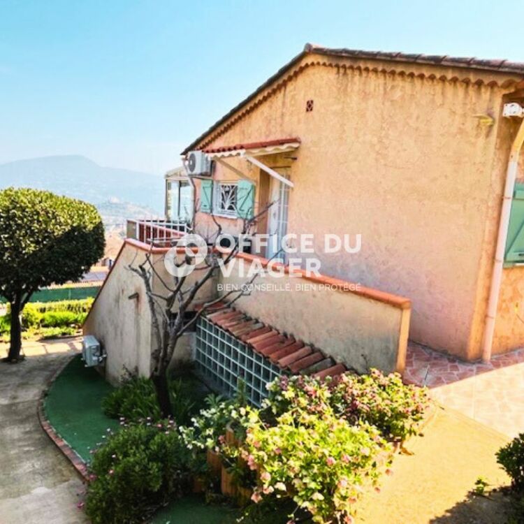 Maison - 5 pièces - 121 m²