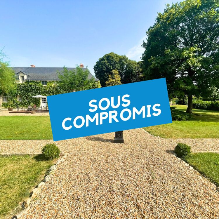 Maison - 7 pièces - 255 m²