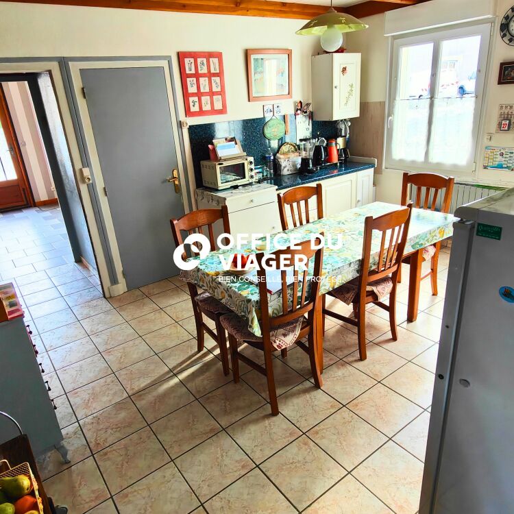 Maison - 6 pièces - 164,61 m²