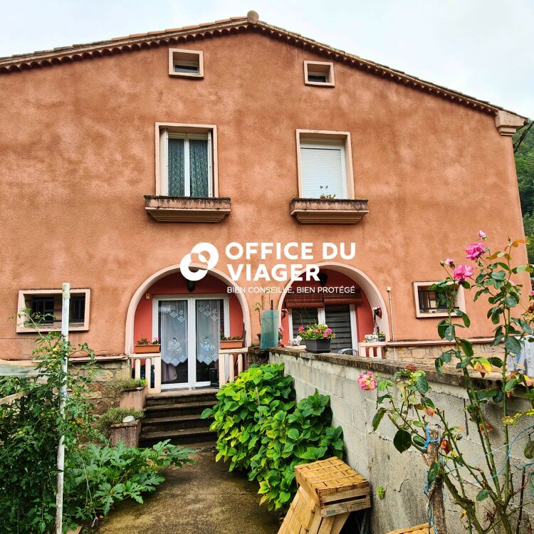 Ensemble 2 maisons - 8 pièces - 160,97 m²