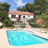 Appartement - 4 pièces - 159,85 m²