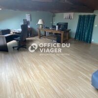 Maison - 7 pièces - 400 m²