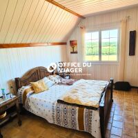 Maison - 7 pièces - 158 m²