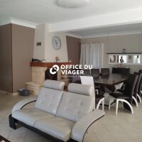 Maison - 12 pièces - 470 m²