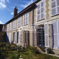 Maison - 12 pièces - 408 m²