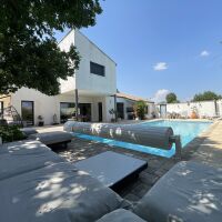 Maison - 7 pièces - 190 m²