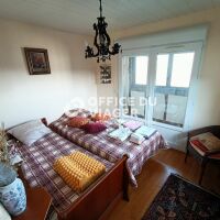Maison - 4 pièces - 199 m²