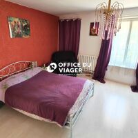 Maison - 6 pièces - 259,82 m²