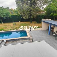 Maison - 4 pièces - 145 m²