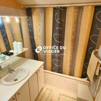 Appartement - 5 pièces - 145 m²