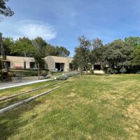 Maison - 5 pièces - 250 m²