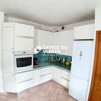 Maison - 10 pièces - 291 m²