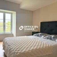 Maison - 5 pièces - 179 m²