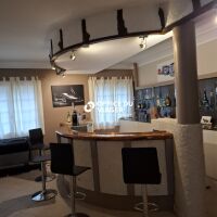 Maison - 12 pièces - 470 m²