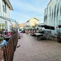 Maison - 4 pièces - 199 m²