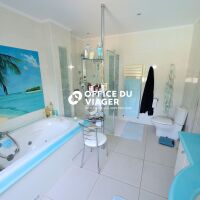 Maison d'exception - 5 pièces - 210,36 m²