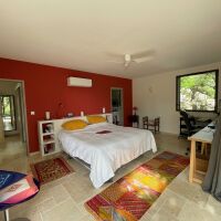 Maison - 5 pièces - 250 m²