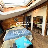 Immeuble - 5 appartements - 233,70 m²