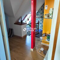Ensemble immobilier - 1 appartement + 1 local commercial - 126,10 m²