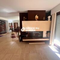 Maison - 6 pièces - 260 m²