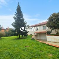 Maison - 6 pièces - 189 m²