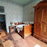 Maison - 13 pièces - 446 m²