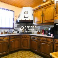 Maison - 8 pièces - 177 m²