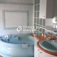 Appartement - 4 pièces - 159,85 m²