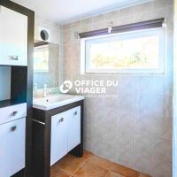 Maison - 10 pièces - 291 m²